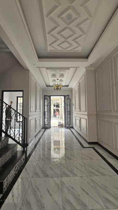 dijual rumah jalan raya kalimulya kp