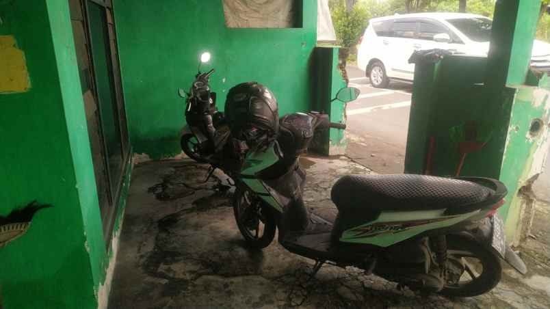 dijual rumah jambangan