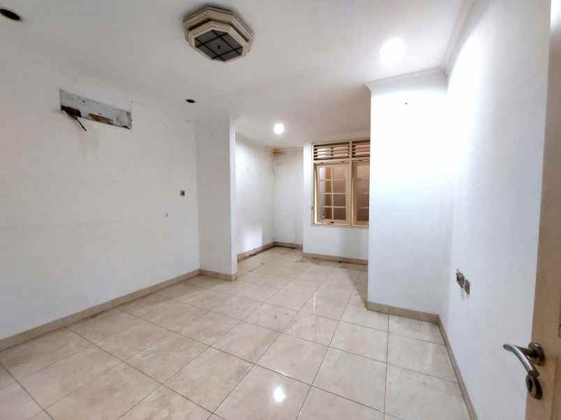 dijual rumah janur indah kelapa gading