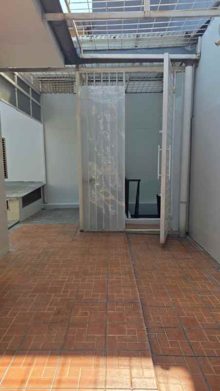 dijual rumah janur kuning residence