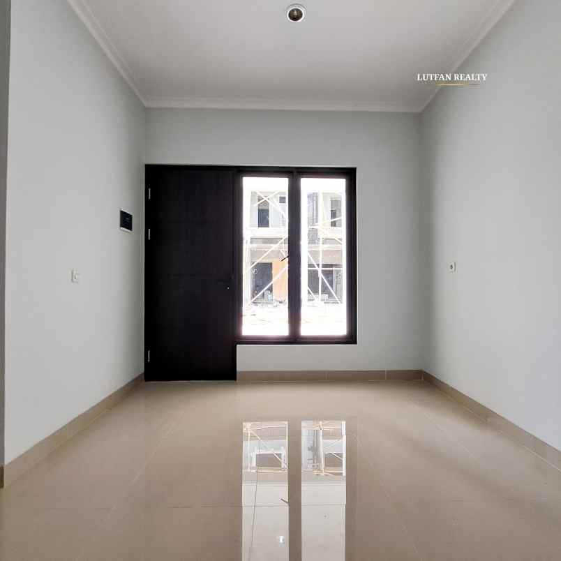 dijual rumah jati padang raya