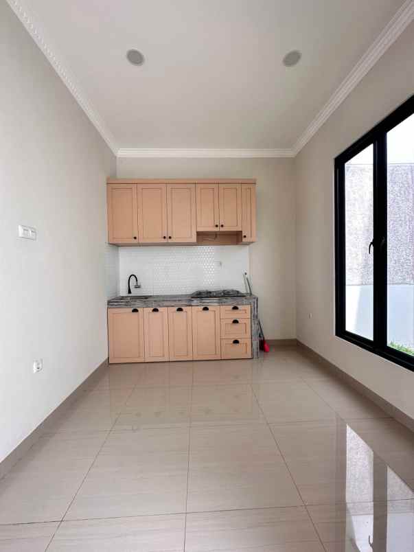 dijual rumah jatibening