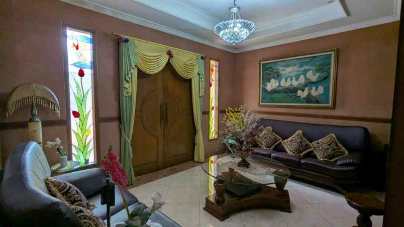 dijual rumah jatibening baru