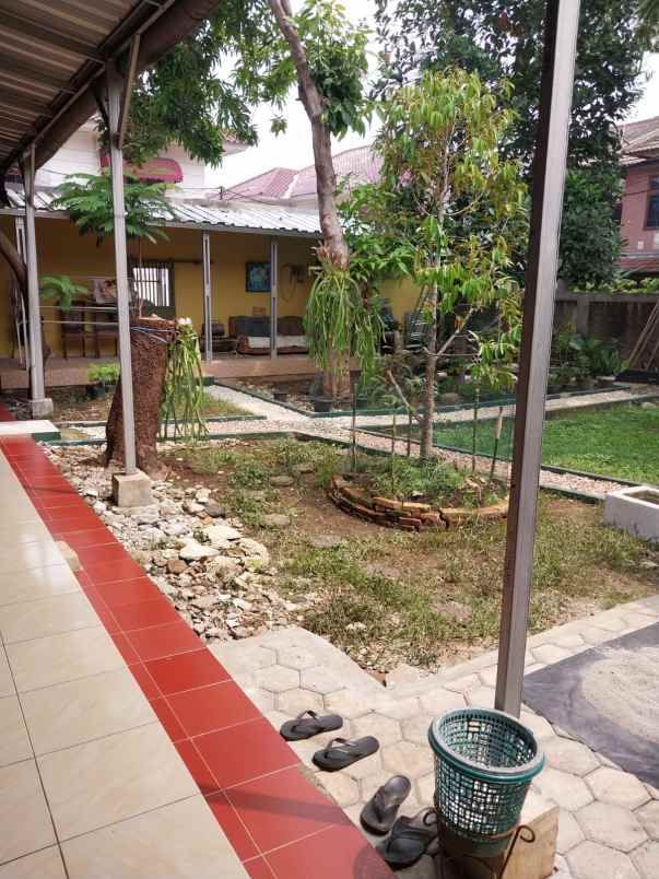 dijual rumah jaticempaka kec pondok