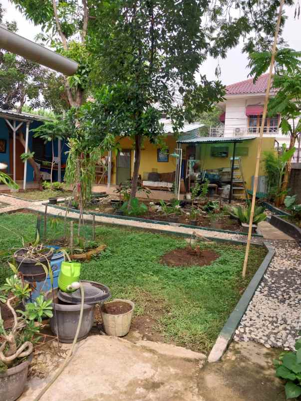 dijual rumah jaticempaka kec pondok