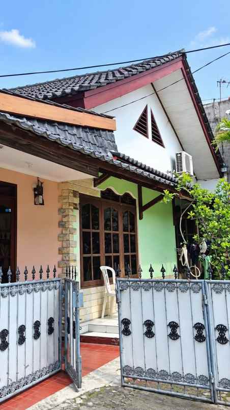 dijual rumah jatirahayu