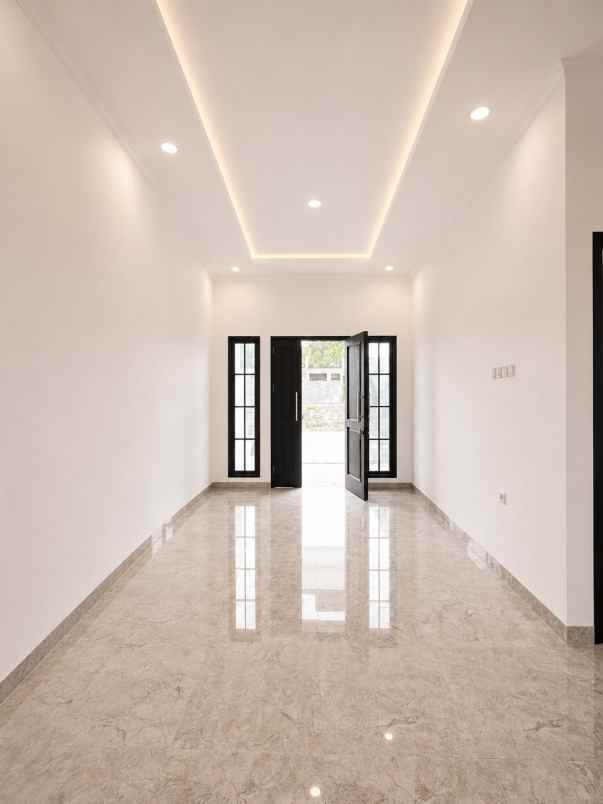 dijual rumah jatiwaringin