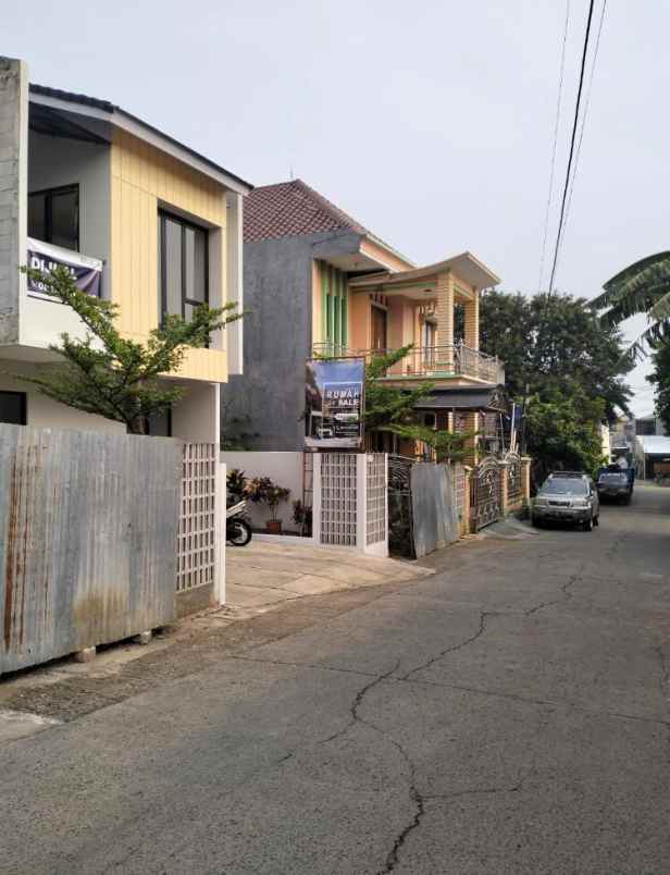 dijual rumah jl bhinneka ii