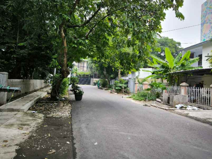 dijual rumah jl cempaka putih barat