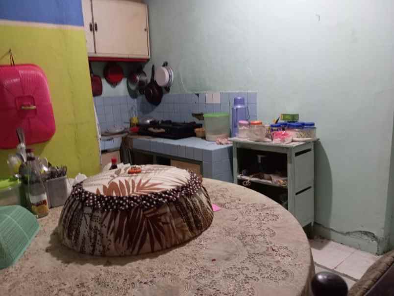 dijual rumah jl cipinang kebembem