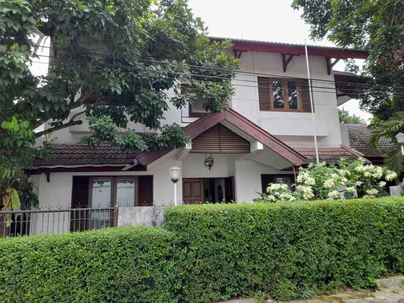 dijual rumah jl damai kavling dpr ciganjur