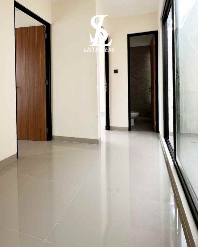 dijual rumah jl garuda raya jurang