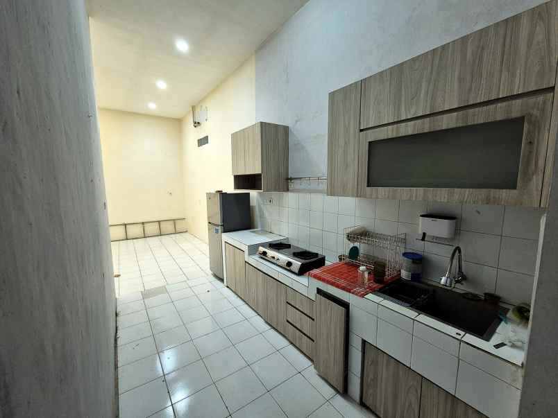 dijual rumah jl jupiter margahayu raya