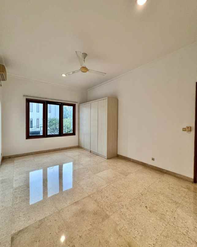 dijual rumah jl kemang dalam bangka kec