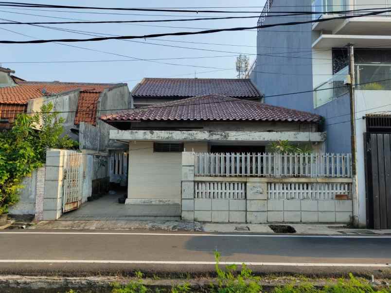 dijual rumah jl kesehatan