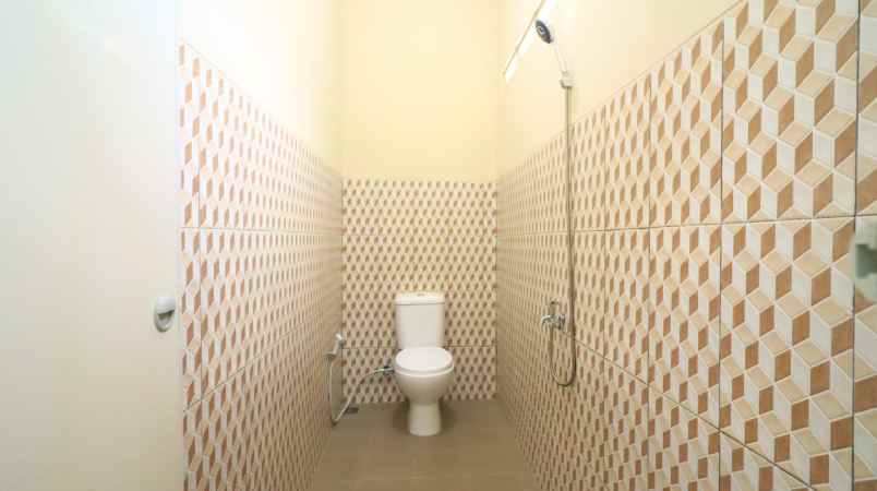 dijual rumah jl kp kramat harapan jaya