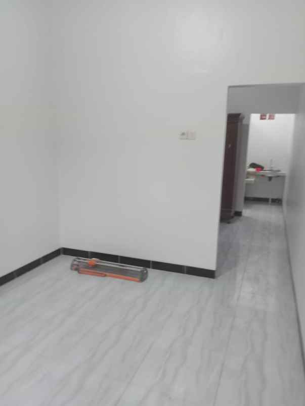 dijual rumah jl kp pelaukan rt 001 001