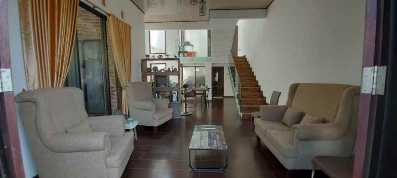 dijual rumah jl letda nasir