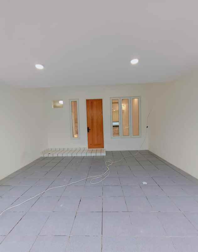 dijual rumah jl m saidi jakarta