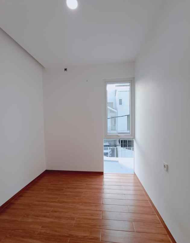 dijual rumah jl m saidi jakarta