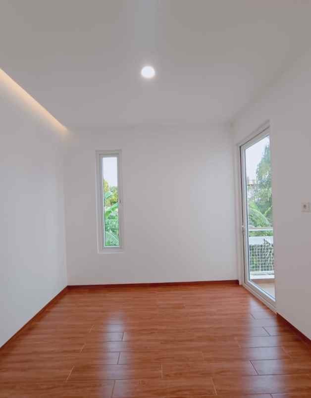 dijual rumah jl m saidi jakarta