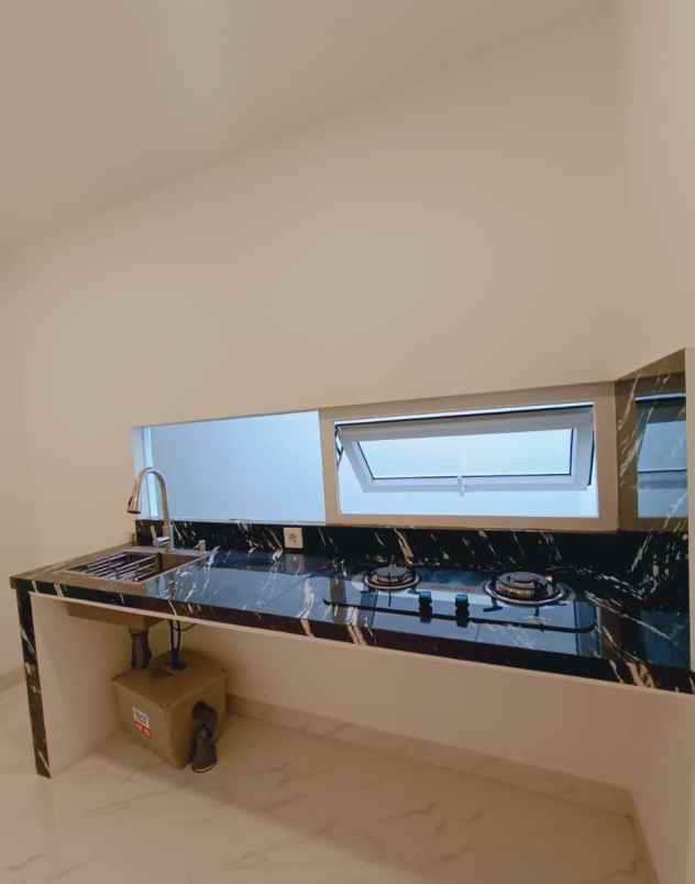 dijual rumah jl m saidi jakarta