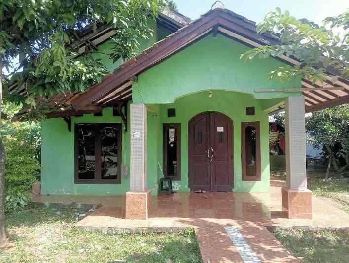 dijual rumah jl masjid nurul huda