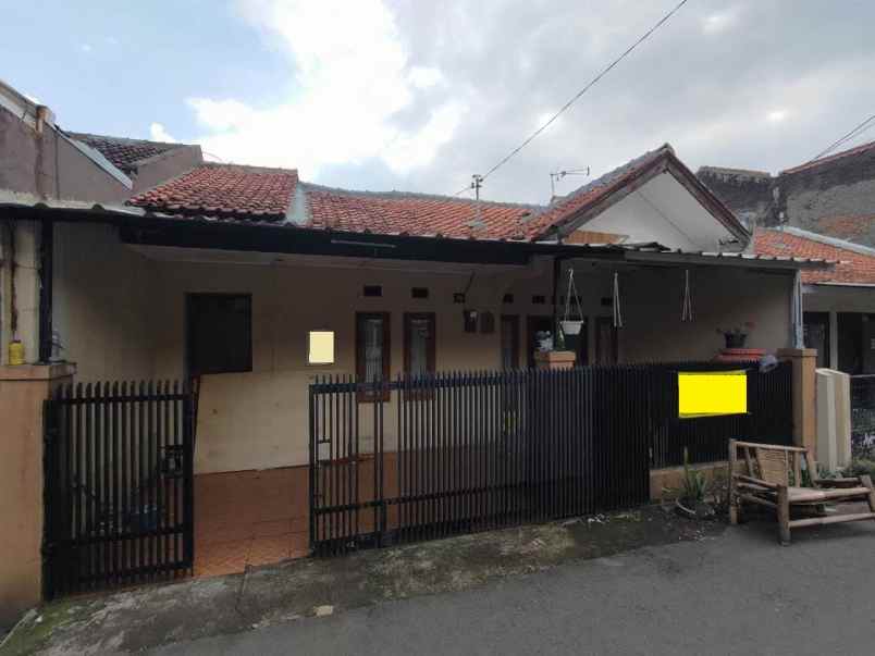 dijual rumah jl merkuri tata surya