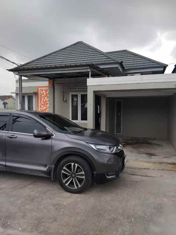 dijual rumah jl nelayan