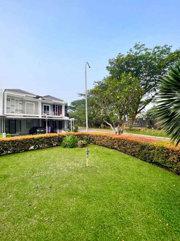 dijual rumah jl pahlawan seribu