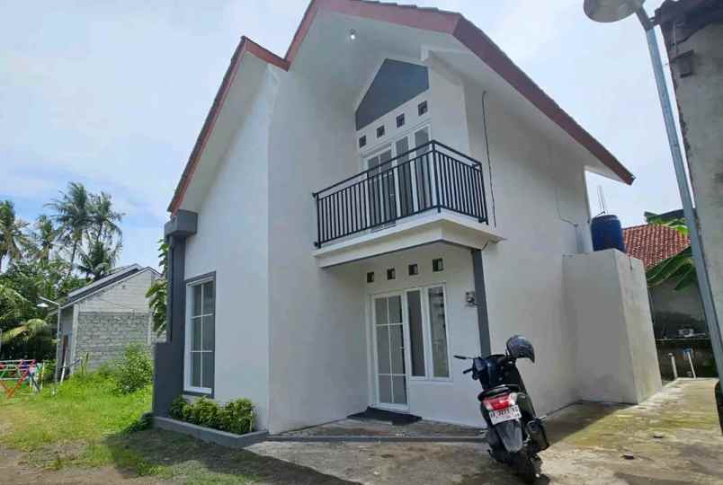 dijual rumah jl parangtritis km 16