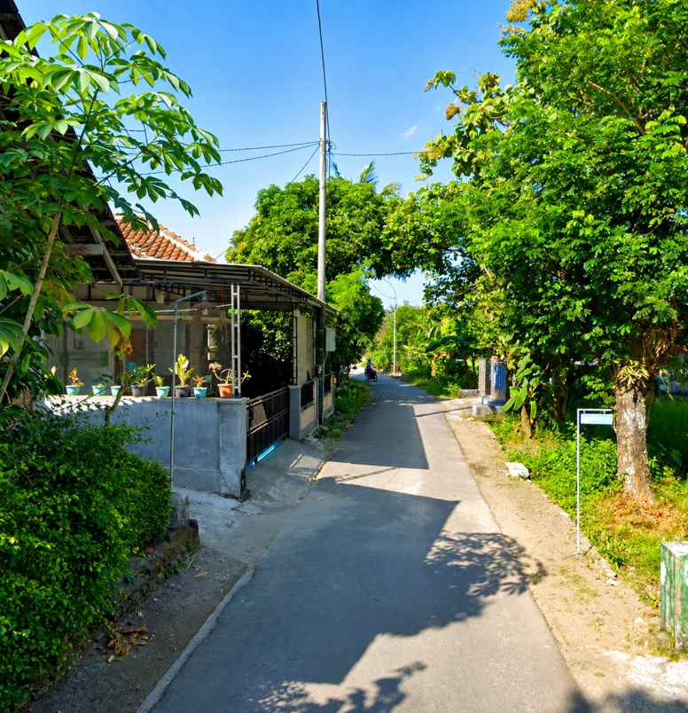 dijual rumah jl parangtritis km 21