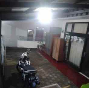 dijual rumah jl pariwisata mustang