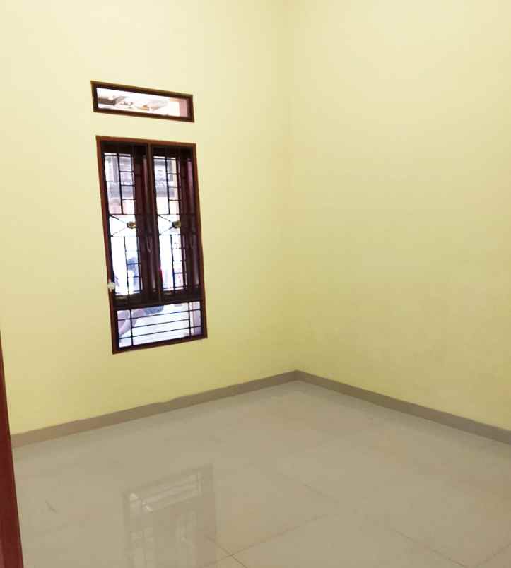 dijual rumah jl pendidikan kel tanjung