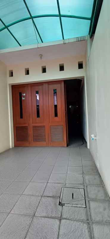dijual rumah jl perdagangan 1 jakarta selatan