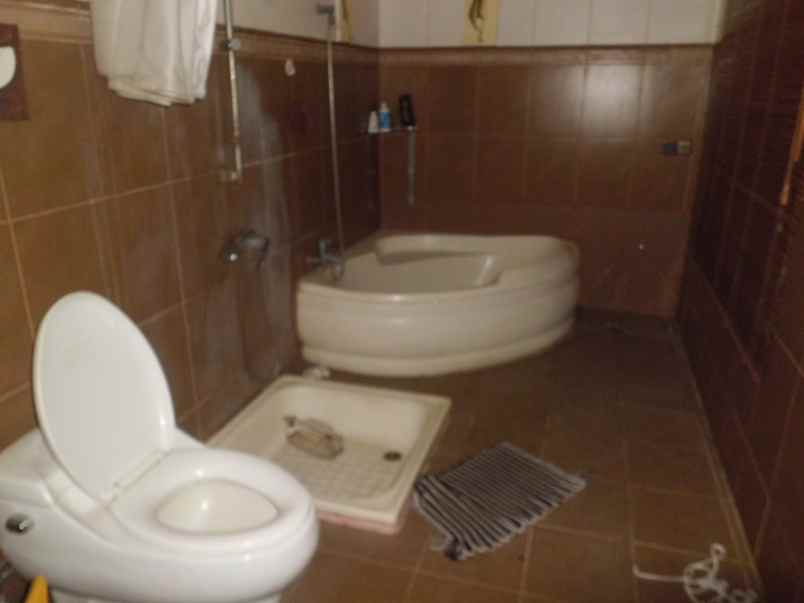 dijual rumah jl praja dalam