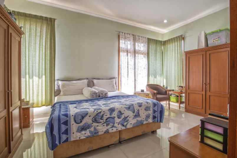 dijual rumah jl pulo nangka timur pulo