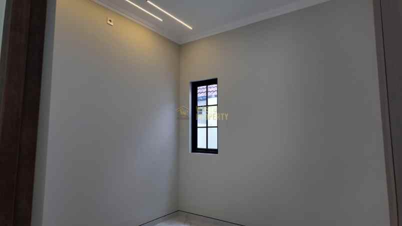 dijual rumah jl rejodani sariharjo