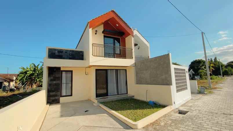 dijual rumah jl roro jonggrang no 26 22