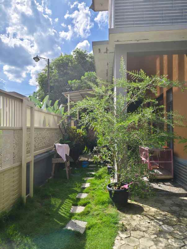 dijual rumah jl sialangbungkuk