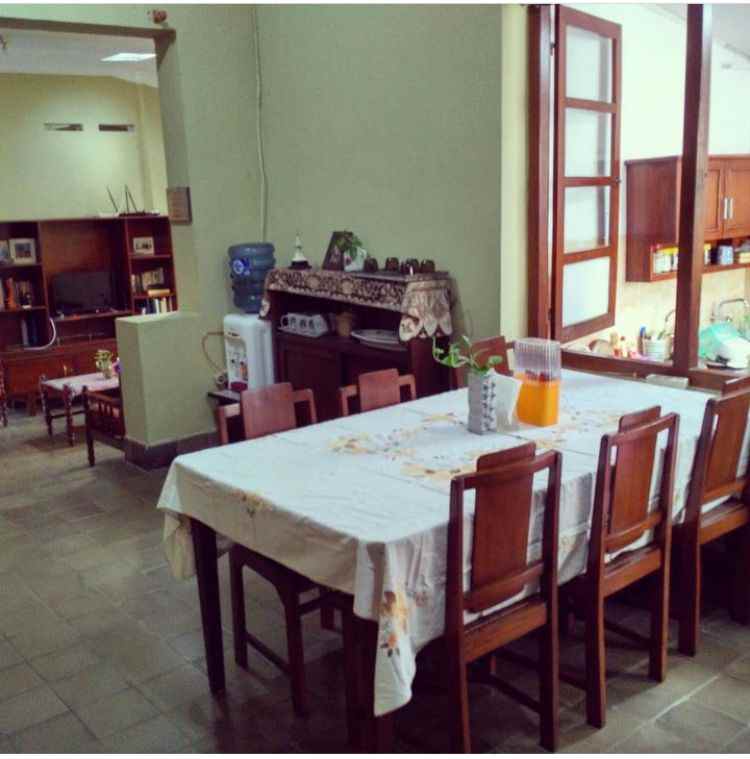 dijual rumah jl surokarsan tamansiswa