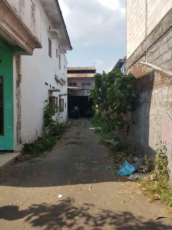 dijual rumah jl tlk pelabuhan ratu rt