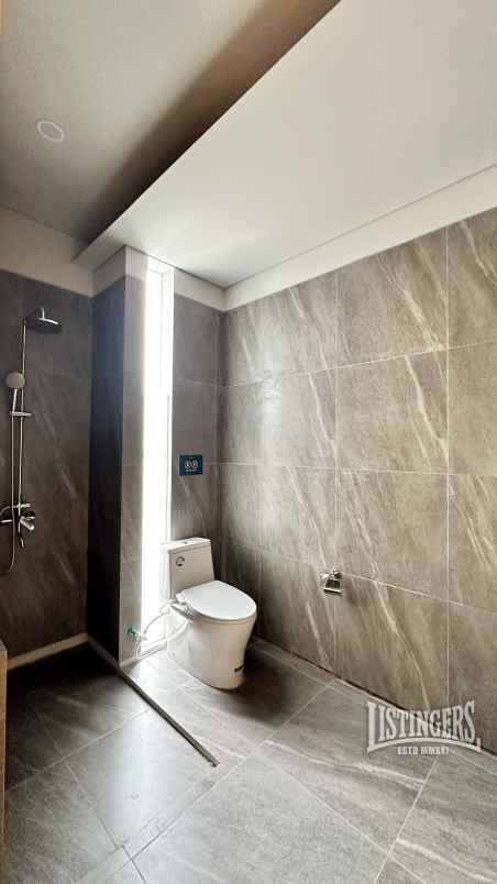 dijual rumah jl utama 2 rt 003 rw 2 pd