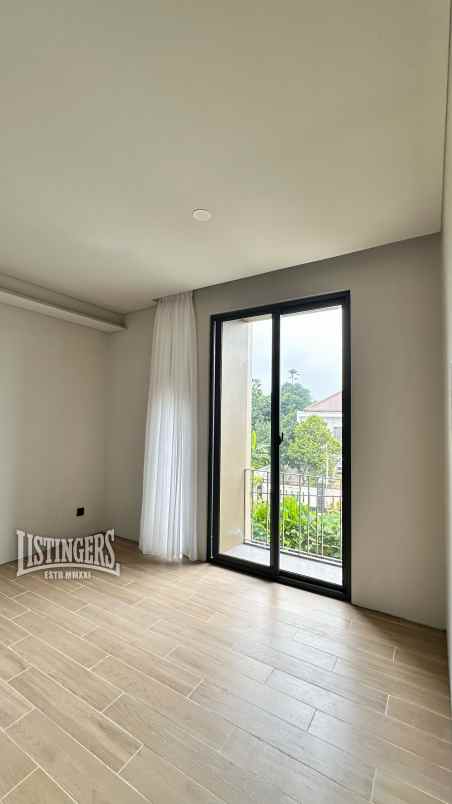 dijual rumah jl utama 2 rt 003 rw 2 pd