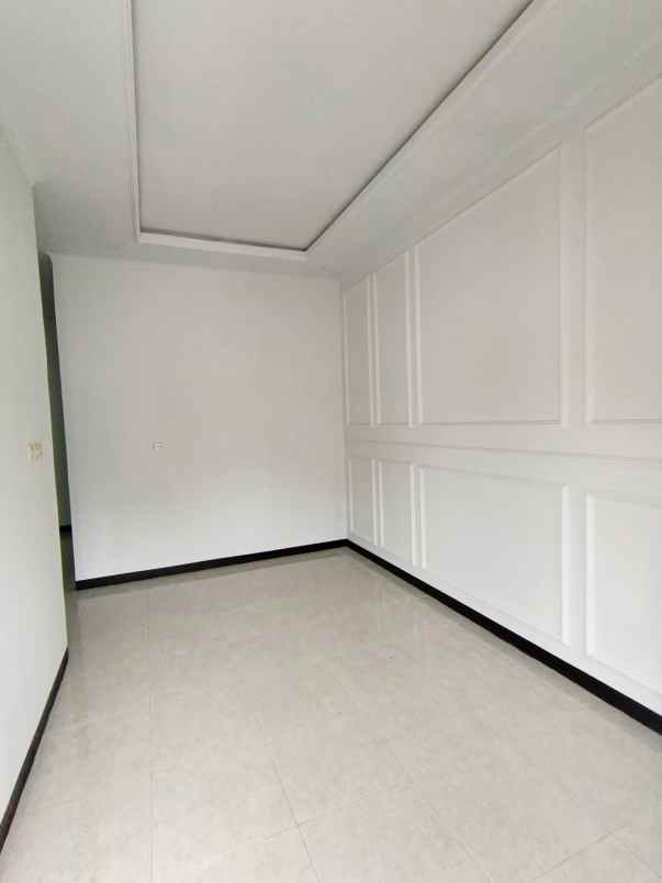 dijual rumah jln bojongwaru rancamulya