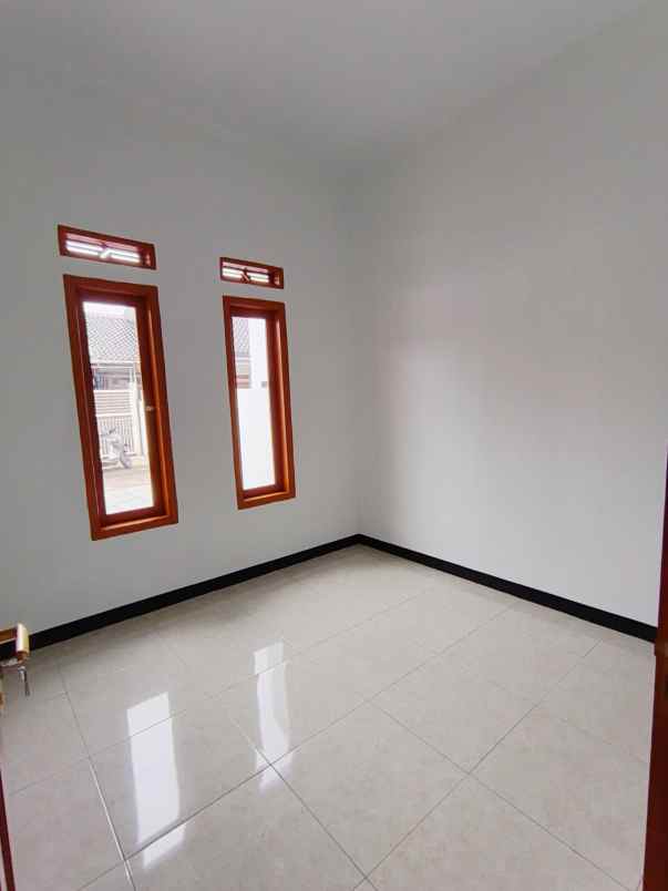 dijual rumah jln bojongwaru rancamulya