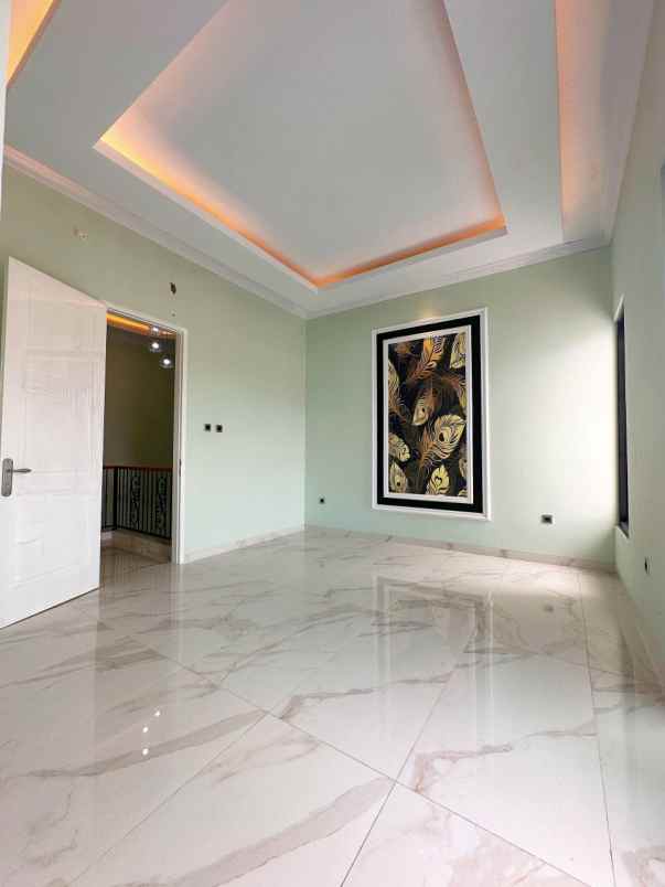 dijual rumah jln jagakarsa raya