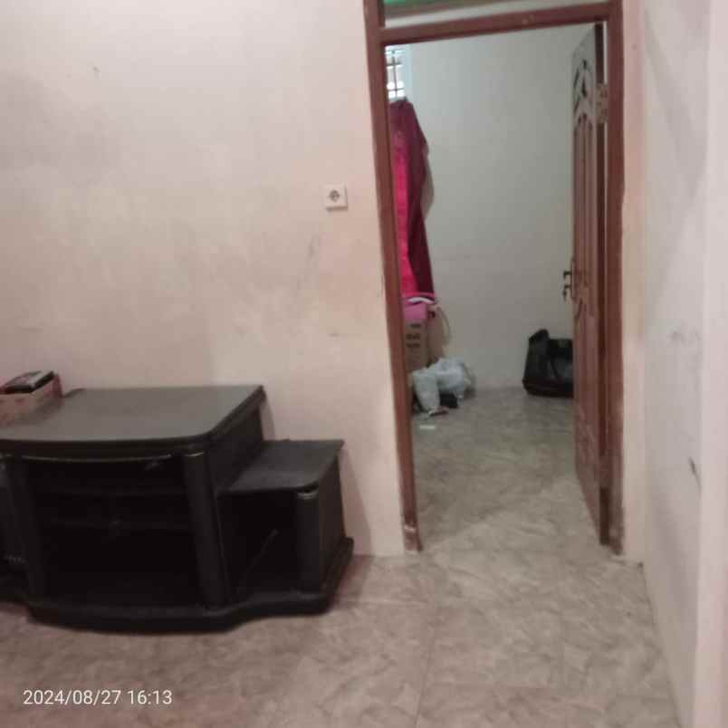 dijual rumah jln kalidonan cilacap