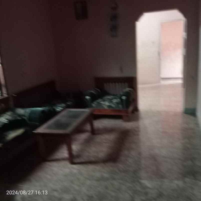 dijual rumah jln kalidonan cilacap