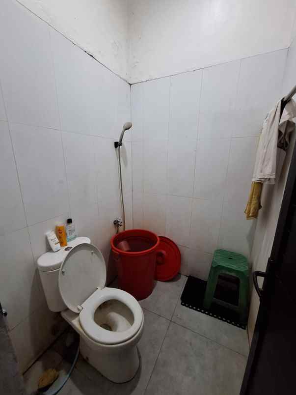 dijual rumah jln pondok aren raya